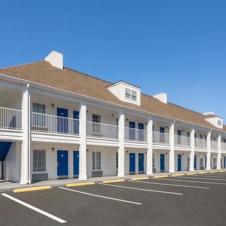 Baymont By Wyndham Brunswick Ga Hotel Екстериор снимка