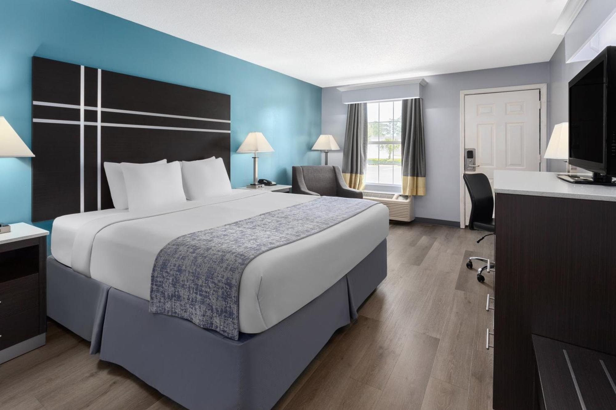 Baymont By Wyndham Brunswick Ga Hotel Екстериор снимка